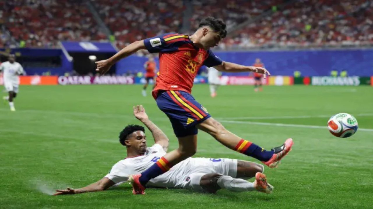 España tropieza en su debut mundialista ante una histórica Cabo Verde